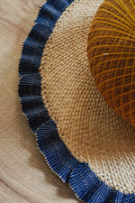 Handwoven Iraca Palm Placemats S| Scalloped Colombian Artisan Tableware — Casa Bonita