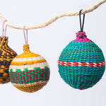 Iraca Palm Handwoven Luxe Christmas Baubles & Décor — Casa Bonita